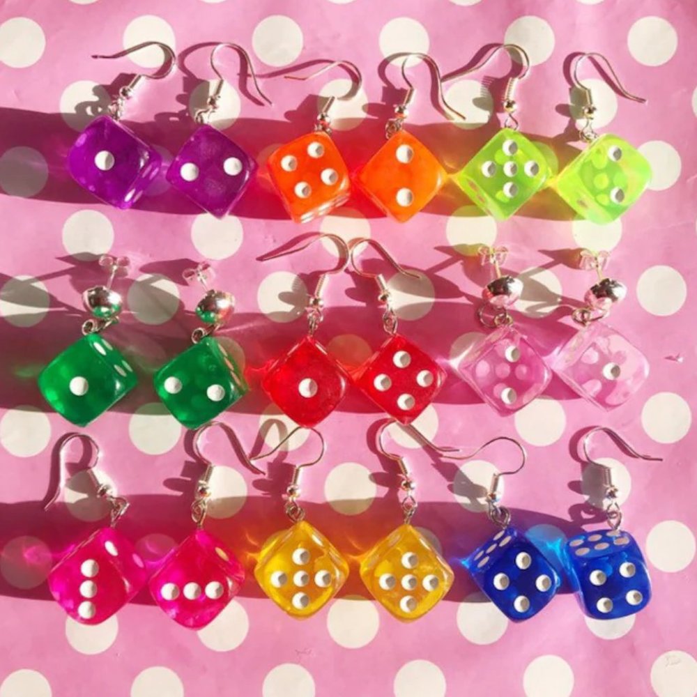 **NEW! PLAYING DICE EARRINGS funny awesome funky unique Yahtzee Die party - Picture 2 of 7